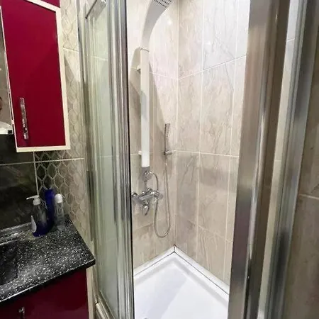 2-bedroom Flat In The Center Of Kadikoy Apartment *